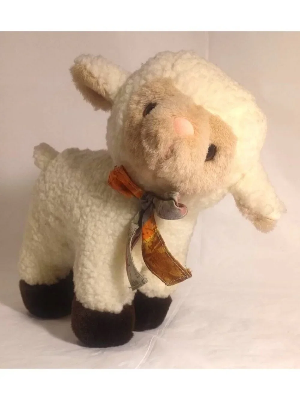 Vintage 1968 American Wego Fleece Plush Stuffed animal Lamb/Sheep w/ Sound- READ